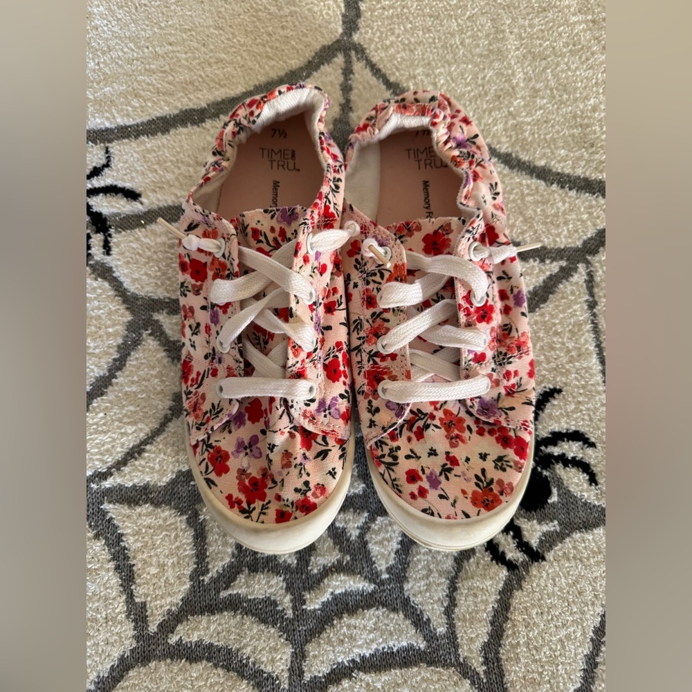 Time and Tru Memory Foam Sneakers with Floral Pattern - Pink and Red